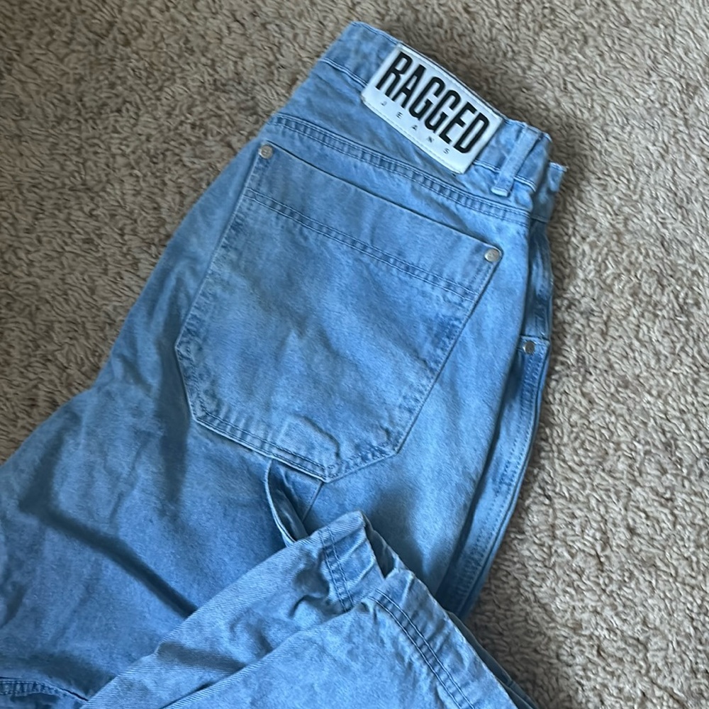 Ragged high rise jeans